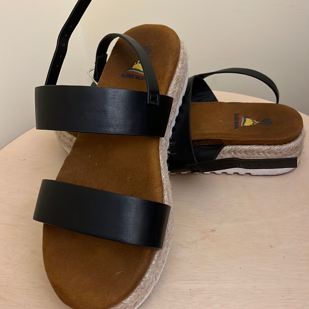 Aloha Island black platform espadrilles